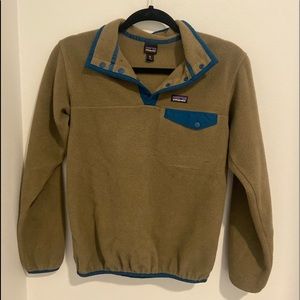 Army Green Patagonia Pull Over